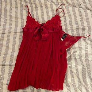 Small Victoria’s Secret NWT
